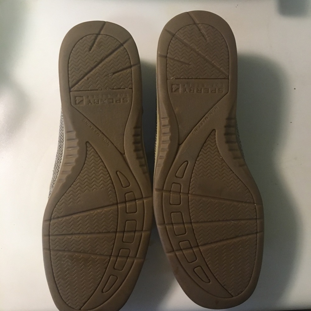 Women’s Sperry boat shoes - Picture 6 of 6